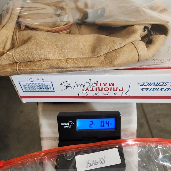 UNKNOWN Tan Supple Leather Adjustable Sling Shoulder Bag Western Womens FLAWED - Picture 12 of 12